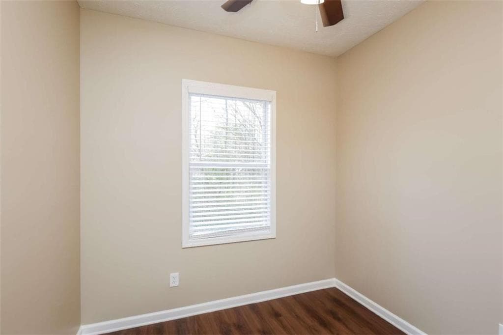 4 bedroom, 3 bathroom, 2,000 sq ft single family residence for sale at 373 Marsh Lake Road, Lawrenceville, GA 30045 — photo 7