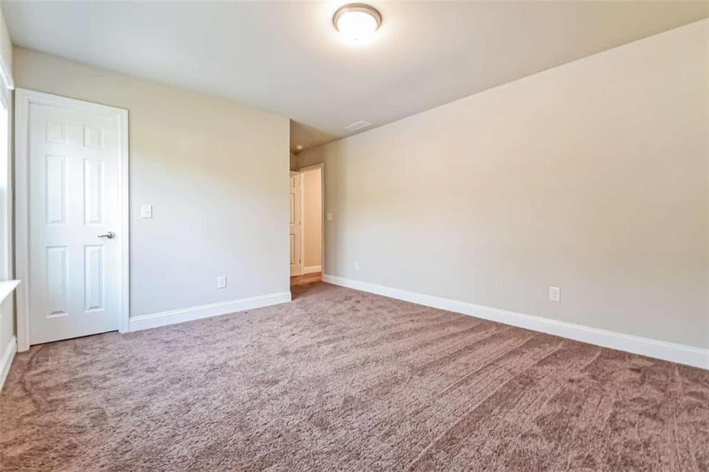 3 bedroom, 3 bathroom, 2,508 sq ft single family residence for sale at 5897 Meadowview Road, Rex, GA 30273 — photo 7