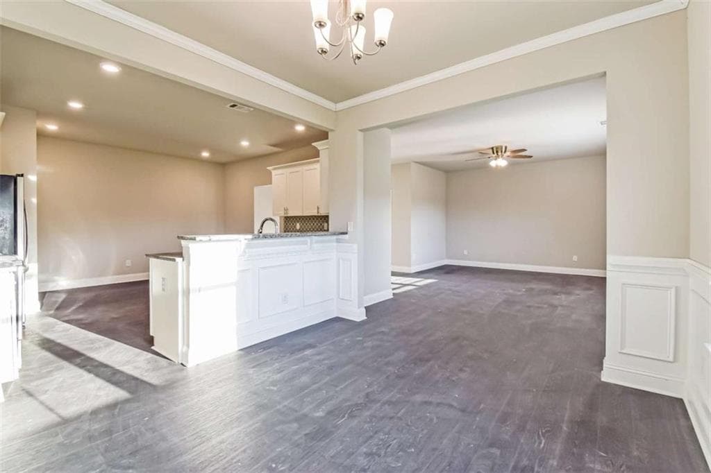 3 bedroom, 3 bathroom, 2,508 sq ft single family residence for sale at 5897 Meadowview Road, Rex, GA 30273 — photo 9