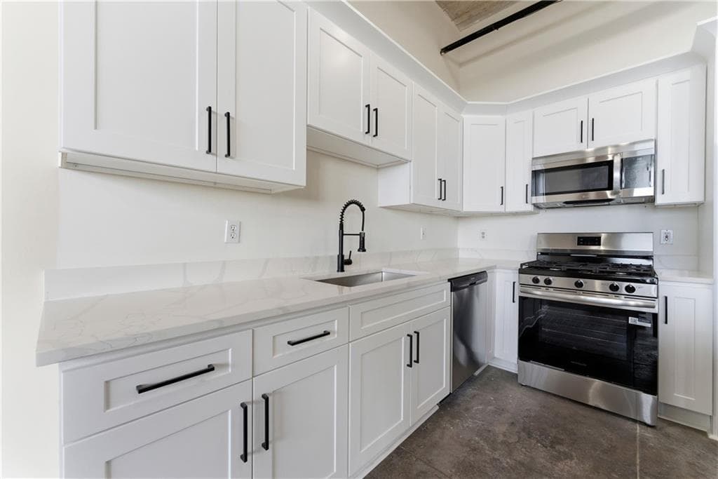 1 bedroom, 1 bathroom, 1,222 sq ft condominium for sale at 505 Whitehall Street 307, Atlanta, GA 30303 — photo 3