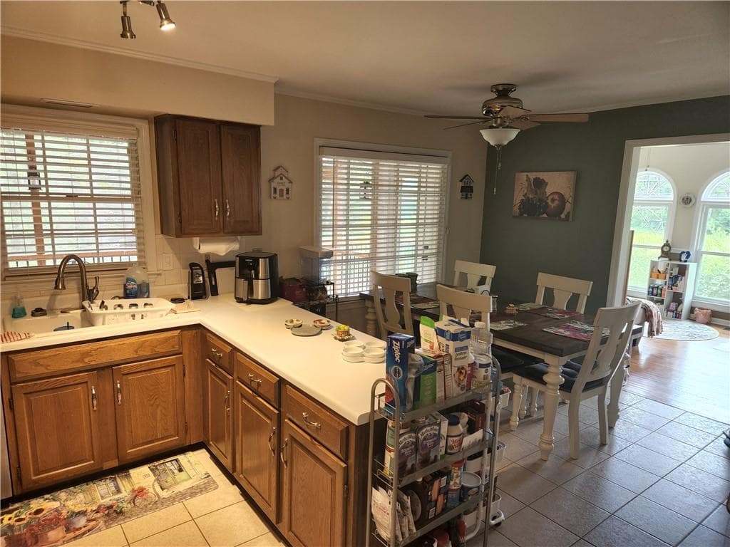 4 bedroom, 3 bathroom, 2,963 sq ft single family residence for sale at 4656 Chimney Rock Drive, Lilburn, GA 30047 — photo 8