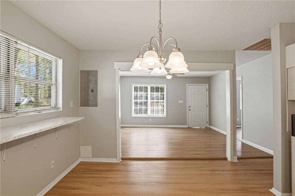 3 bedroom, 1 bathroom, 950 sq ft single family residence for sale at 5575 Oglesby Road, Atlanta, GA 30349 — photo 8