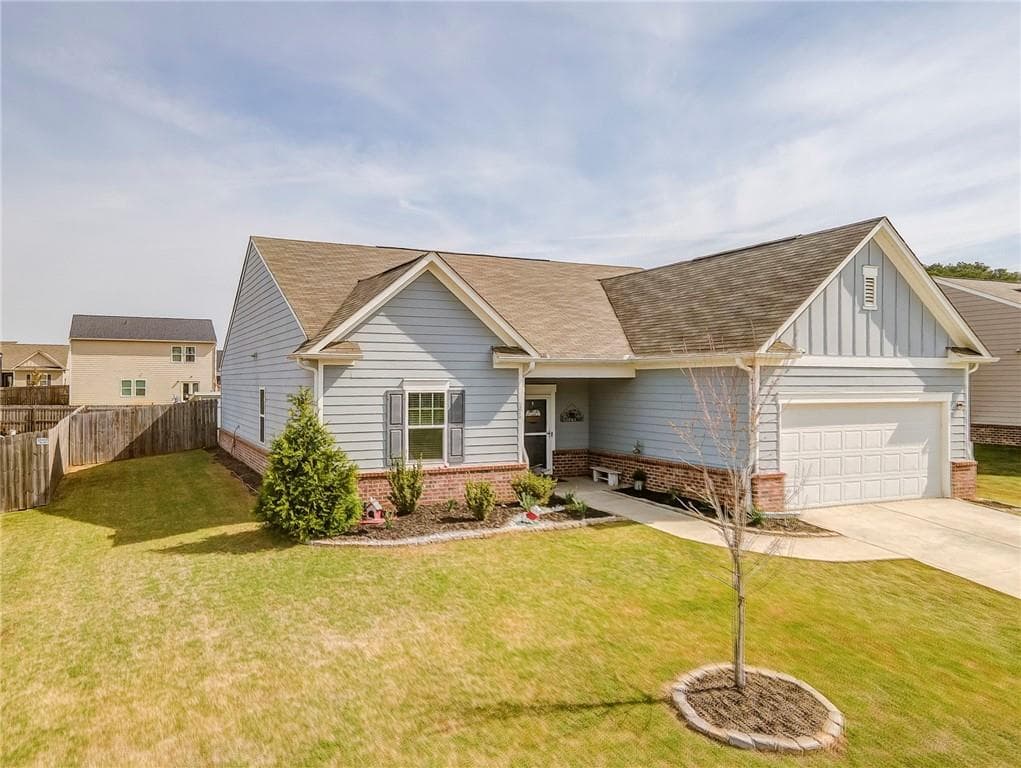 4 bedroom, 3 bathroom, 2,200 sq ft single family residence for sale at 161 Verona Drive, Cartersville, GA 30120 — photo 3