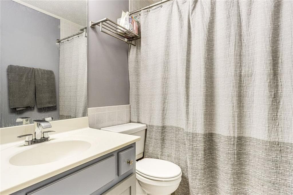 4 bedroom, 3 bathroom single family residence for rent at 3595 Chastain, Alpharetta, GA 30004 for $3,500 a month — photo 6