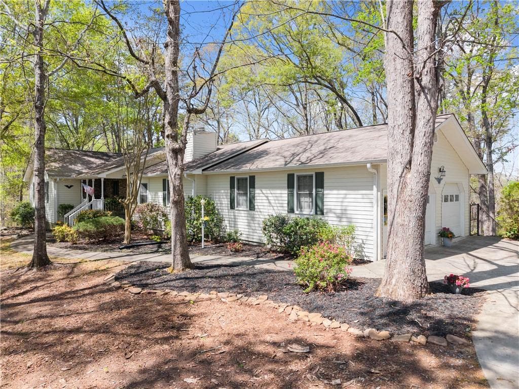 5515 Holly Hill Drive, Gainesville, GA 30506 — most recent listing photo