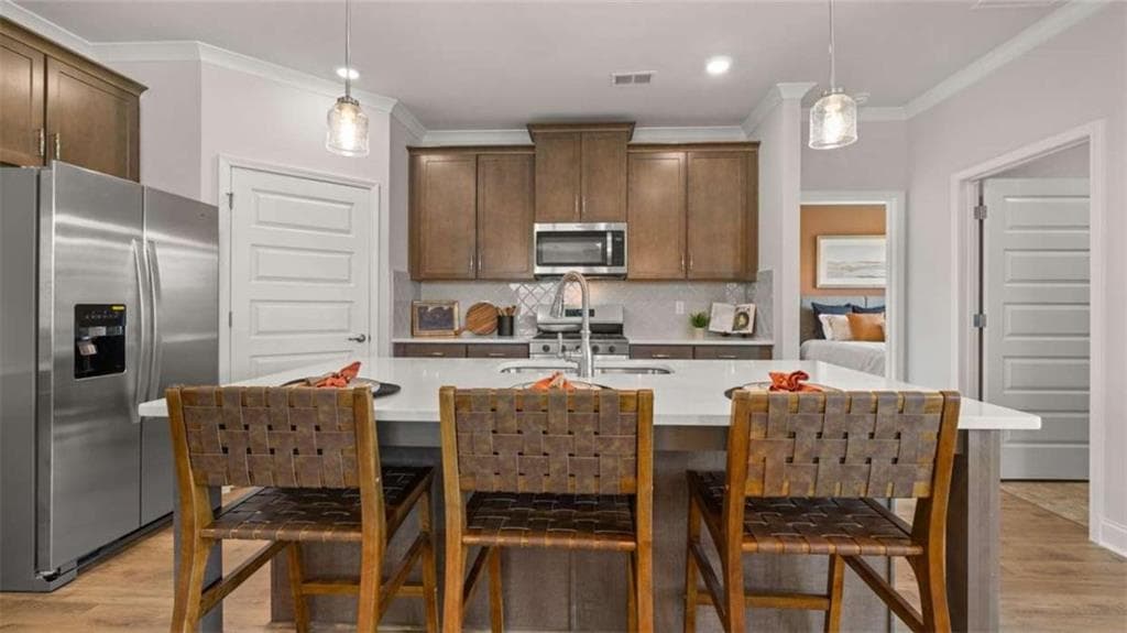 3 bedroom, 3 bathroom, 2,512 sq ft single family residence for sale at 212 Parnassus Road, Locust Grove, GA 30248 — photo 6