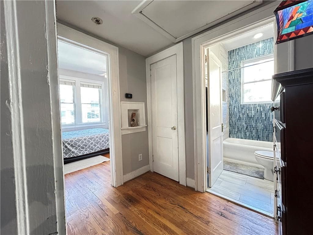 2 bedroom, 1 bathroom, 965 sq ft condominium for sale at 1015 Piedmont Avenue A3, Atlanta, GA 30309 — photo 7