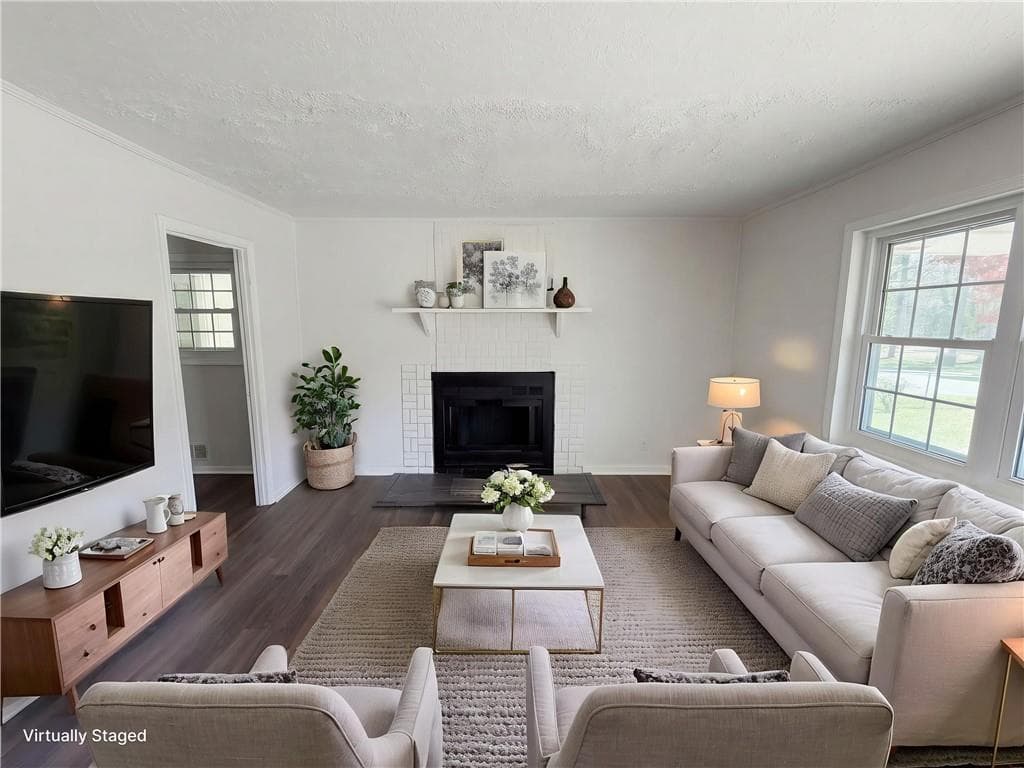 3 bedroom, 2 bathroom, 1,203 sq ft single family residence for sale at 1847 Mccollum Road, Conyers, GA 30094 — photo 3