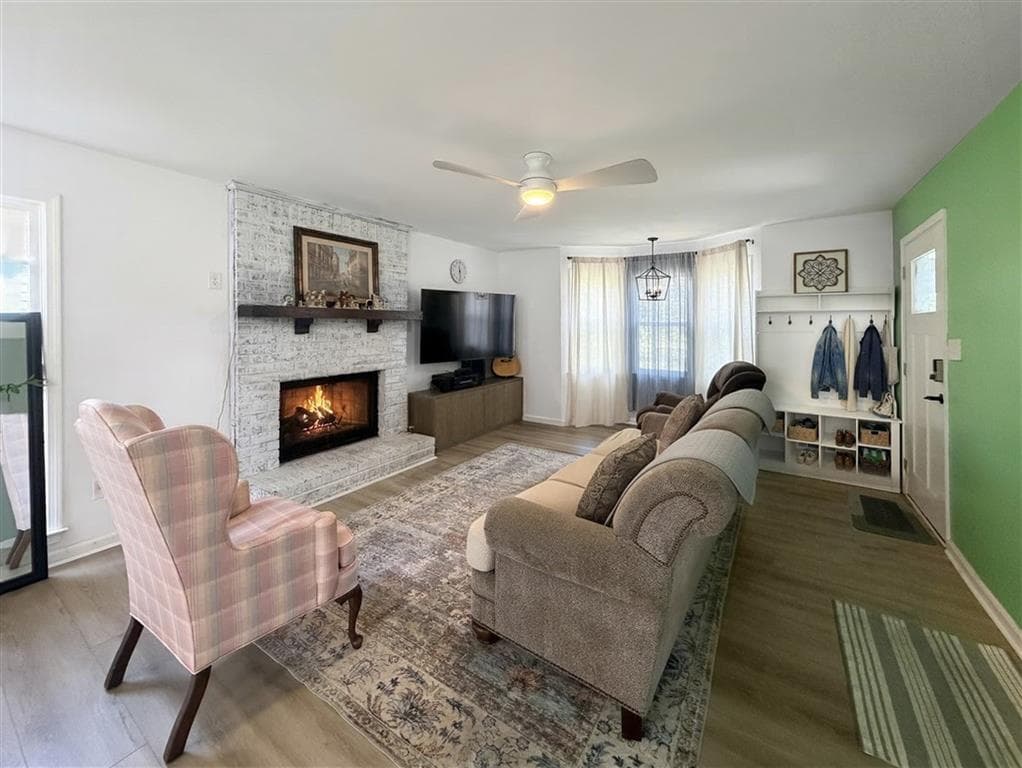 3 bedroom, 2 bathroom, 1,480 sq ft single family residence for sale at 2448 Hillboro Circle, Marietta, GA 30064 — photo 5