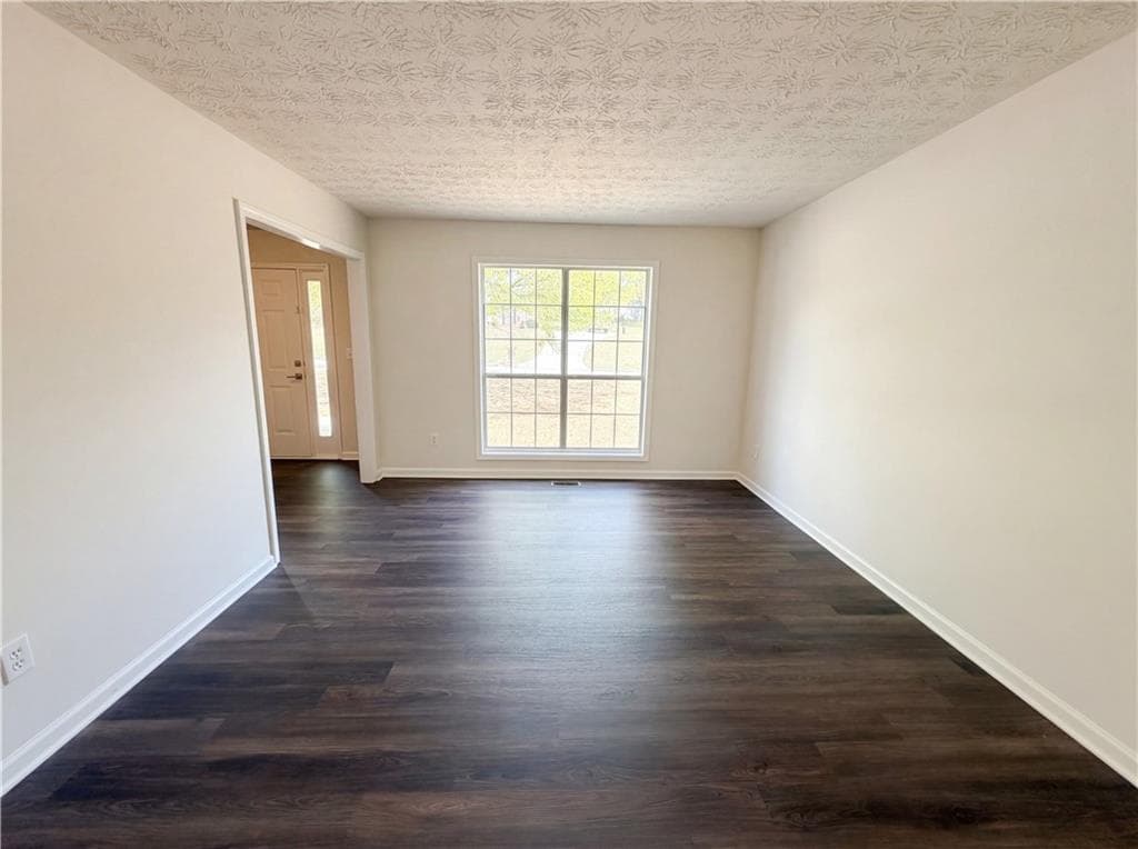 4 bedroom, 3 bathroom, 2,573 sq ft single family residence for sale at 3001 Garland Way, Conyers, GA 30094 — photo 8