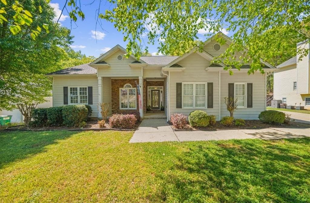 720 Walnut Lane, Woodstock, GA 30188 — most recent listing photo