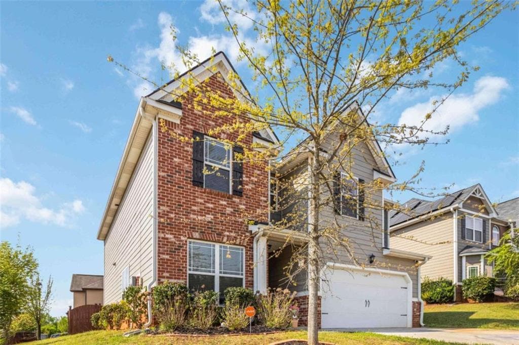 4 bedroom, 3 bathroom, 2,568 sq ft single family residence under contract at 413 Denali Lane, Mcdonough, GA 30253 — photo 2