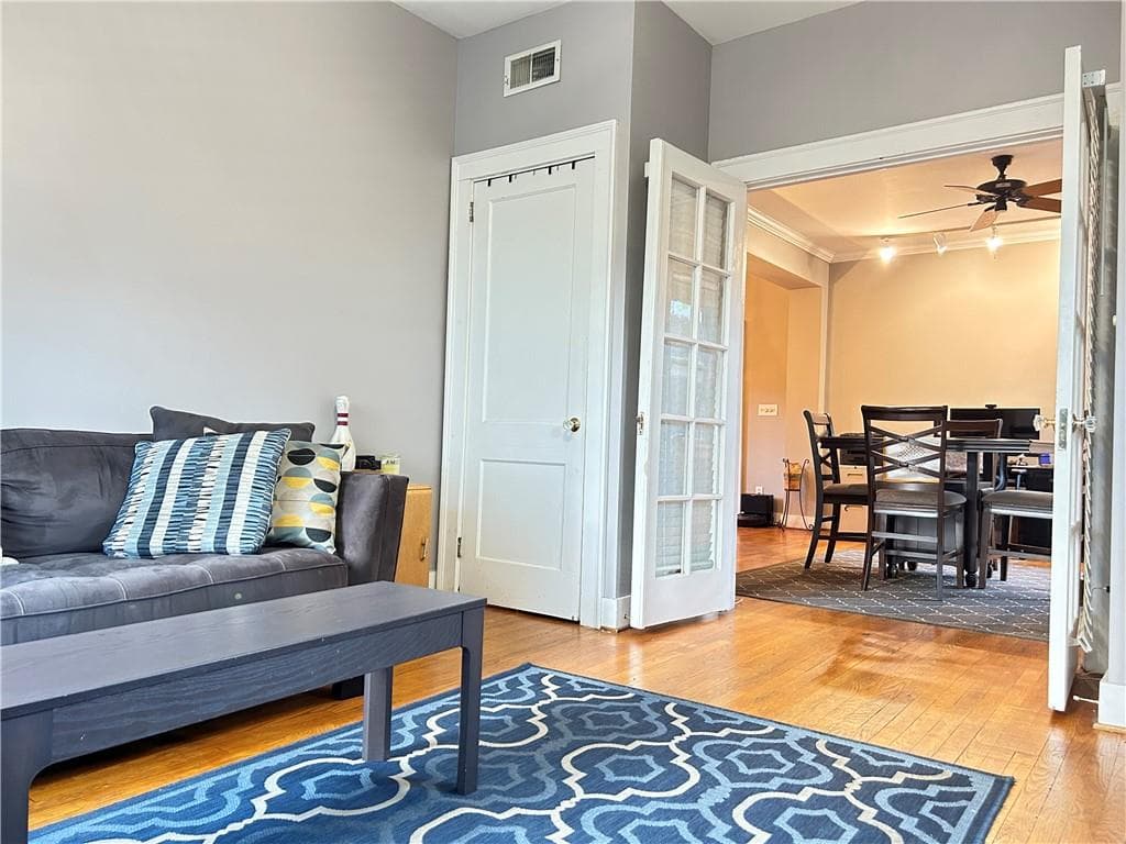 2 bedroom, 1 bathroom, 965 sq ft condominium for sale at 1015 Piedmont Avenue A3, Atlanta, GA 30309 — photo 5