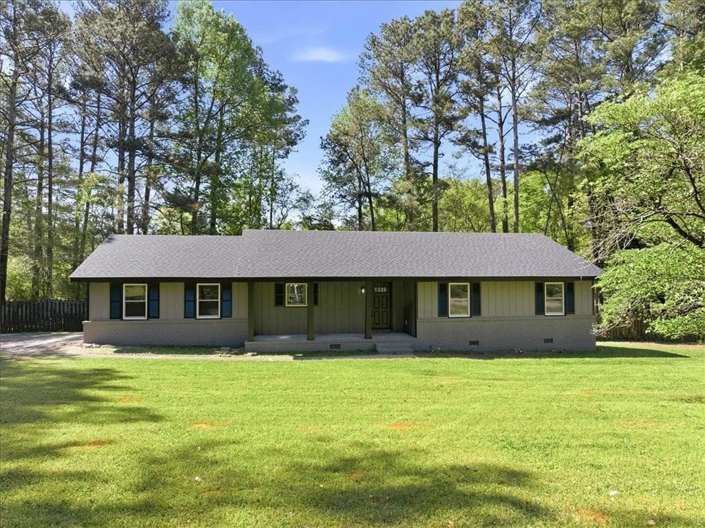 3 bedroom, 2 bathroom, 2,146 sq ft single family residence sold at 108 Fair Oaks, Conyers, GA 30094