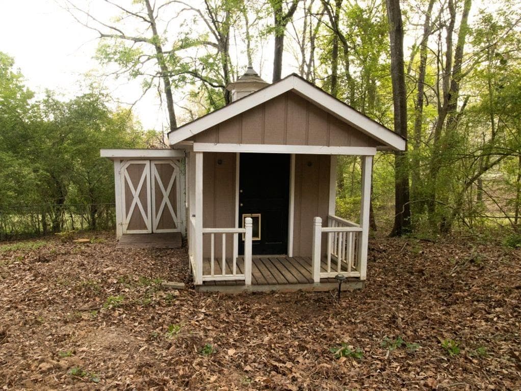 3 bedroom, 2 bathroom, 1,707 sq ft single family residence for sale at 326 Cedar Ridge Drive, Braselton, GA 30517 — photo 9