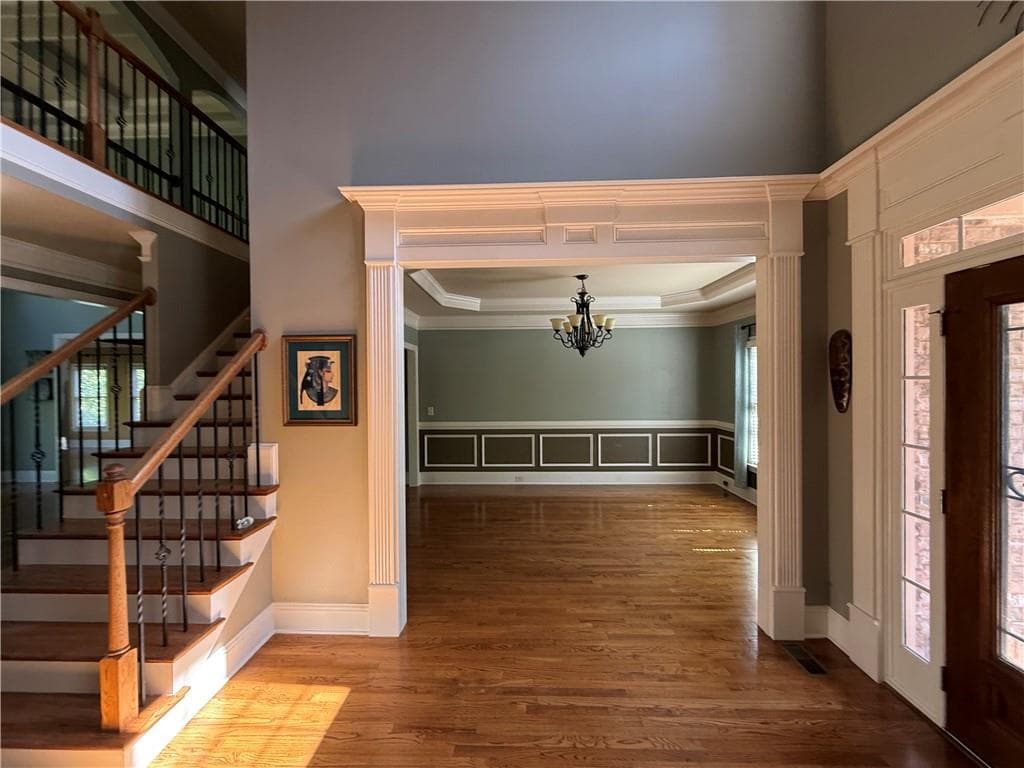 6 bedroom, 6 bathroom, 5,182 sq ft single family residence under contract at 970 Gardiner Circle, Suwanee, GA 30024 — photo 10