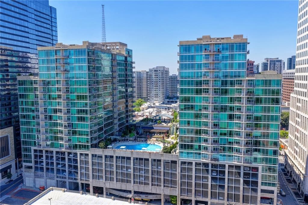 1 bedroom, 1 bathroom, 872 sq ft condominium for sale at 923 Peachtree Street 1638, Atlanta, GA 30309 — photo 6