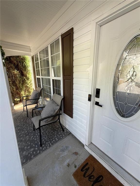 3 bedroom, 3 bathroom, 1,520 sq ft single family residence for sale at 11190 Wittenridge Drive, Alpharetta, GA 30022 — photo 5
