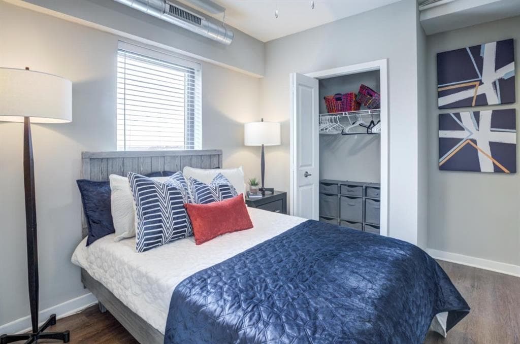 1 bedroom, 1 bathroom, 450 sq ft apartment for rent at 2025 Peachtree Road 547, Atlanta, GA 30309 for $1,195 a month — photo 8