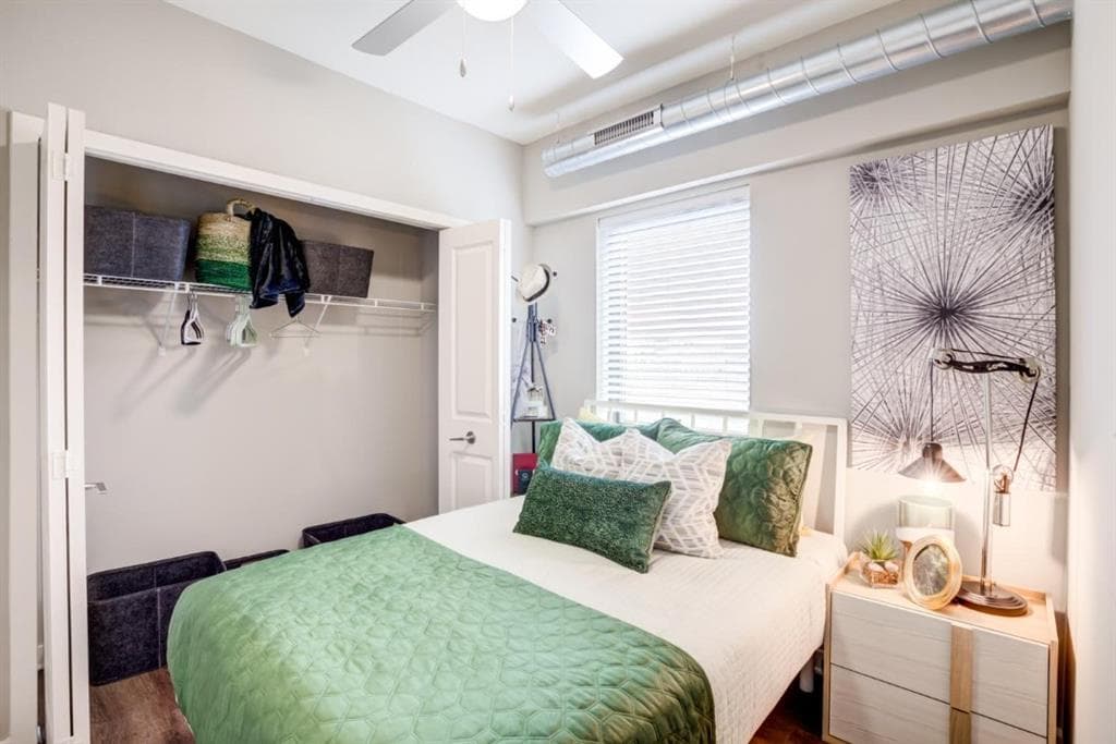 1 bedroom, 1 bathroom, 450 sq ft apartment for rent at 2025 Peachtree Road 547, Atlanta, GA 30309 for $1,195 a month — photo 9