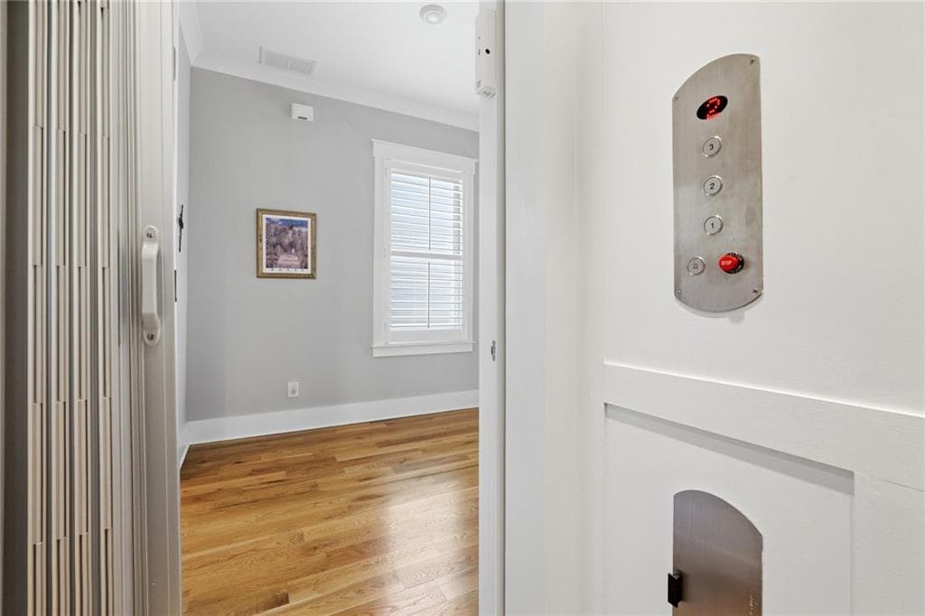 4 bedroom, 4 bathroom, 3,900 sq ft townhouse for sale at 206 Trecastle Square, Canton, GA 30114 — photo 4