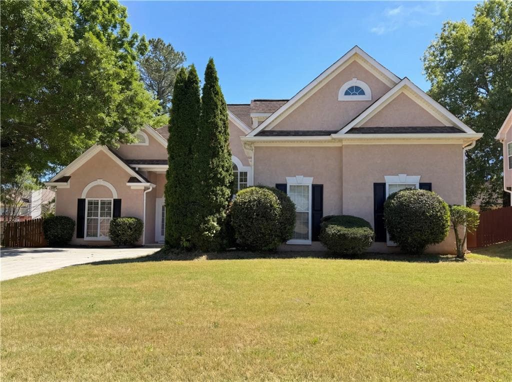 4 bedroom, 3 bathroom, 2,472 sq ft single family residence for sale at 404 Eaglet Court, Mcdonough, GA 30253