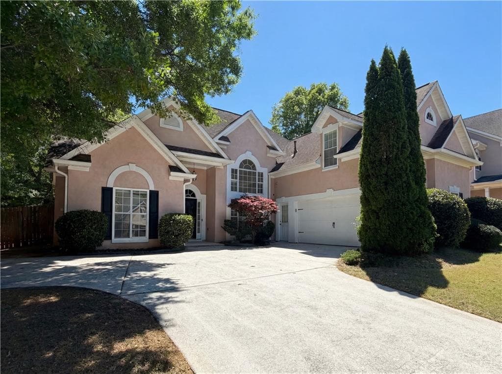 4 bedroom, 3 bathroom, 2,472 sq ft single family residence for sale at 404 Eaglet Court, Mcdonough, GA 30253 — photo 3