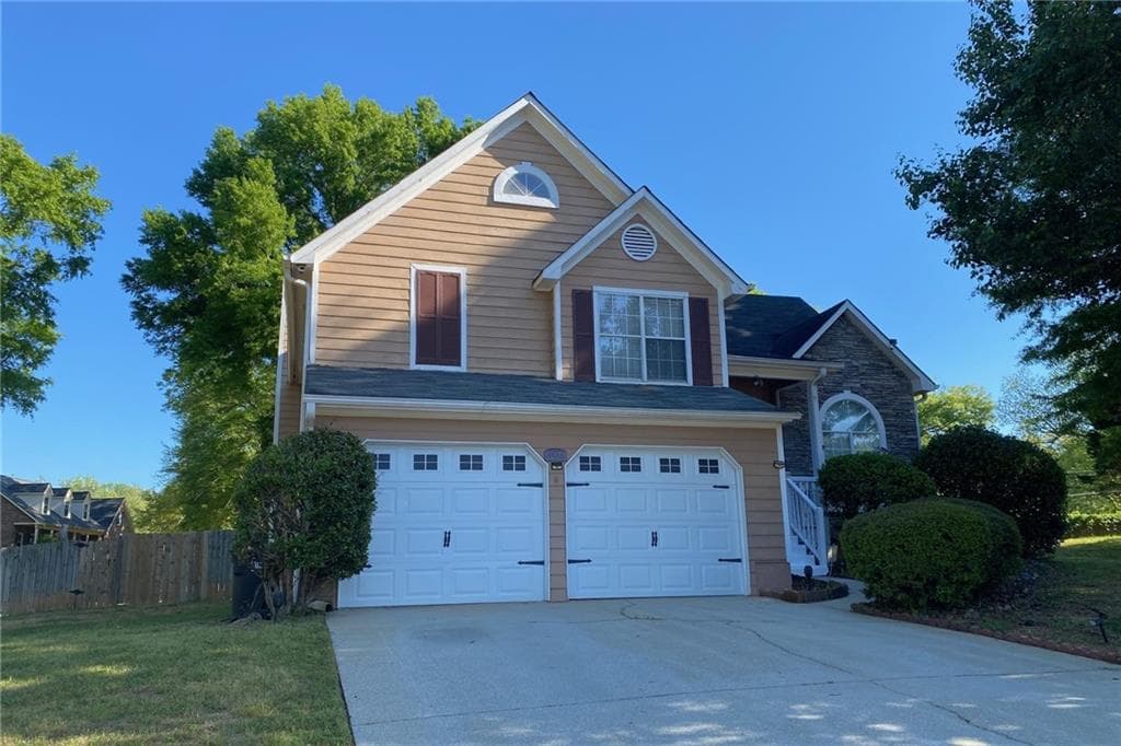 3 bedroom, 3 bathroom single family residence sold at 4508 Rushing Wind Court, Powder Springs, GA 30127