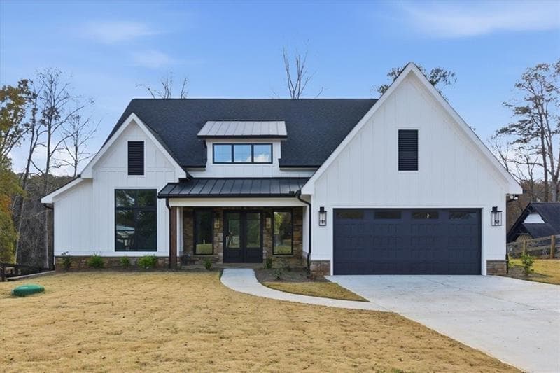 4 bedroom, 3 bathroom, 2,700 sq ft single family residence sold at 27 Linda Road, Cartersville, GA 30120