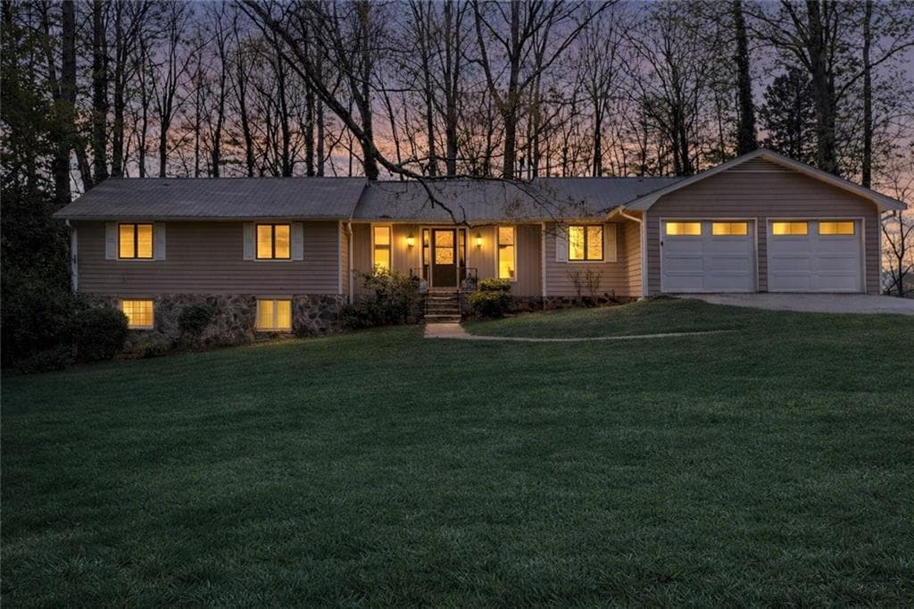 4 bedroom, 4 bathroom, 2,842 sq ft single family residence for sale at 8360 Lanier Drive, Cumming, GA 30041 — photo 2