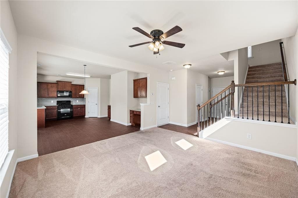 3 bedroom, 3 bathroom, 1,868 sq ft single family residence for sale at 23 Miles Drive, Cartersville, GA 30120 — photo 8