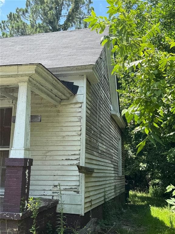 3 bedroom, 1 bathroom, 1,370 sq ft single family residence for sale at 336 Fairvew Avenue, Macon, GA 31217 — photo 3