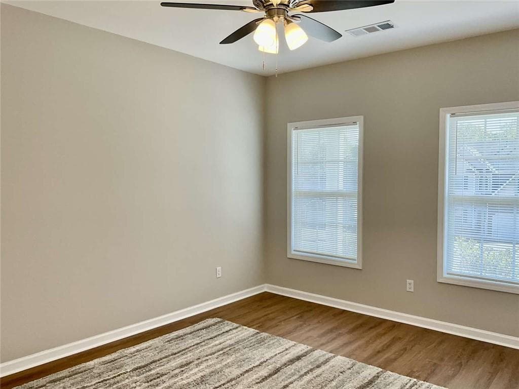 4 bedroom, 3 bathroom, 2,416 sq ft single family residence for sale at 592 Kyles Circle, Hiram, GA 30141 — photo 4