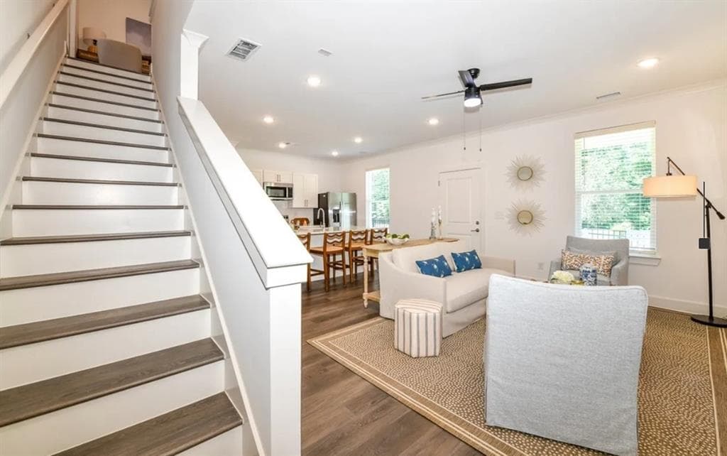 3 bedroom, 3 bathroom, 1,500 sq ft other for rent at 5055 Southwood Road 1504, Union City, GA 30291 for $2,471 a month — photo 4