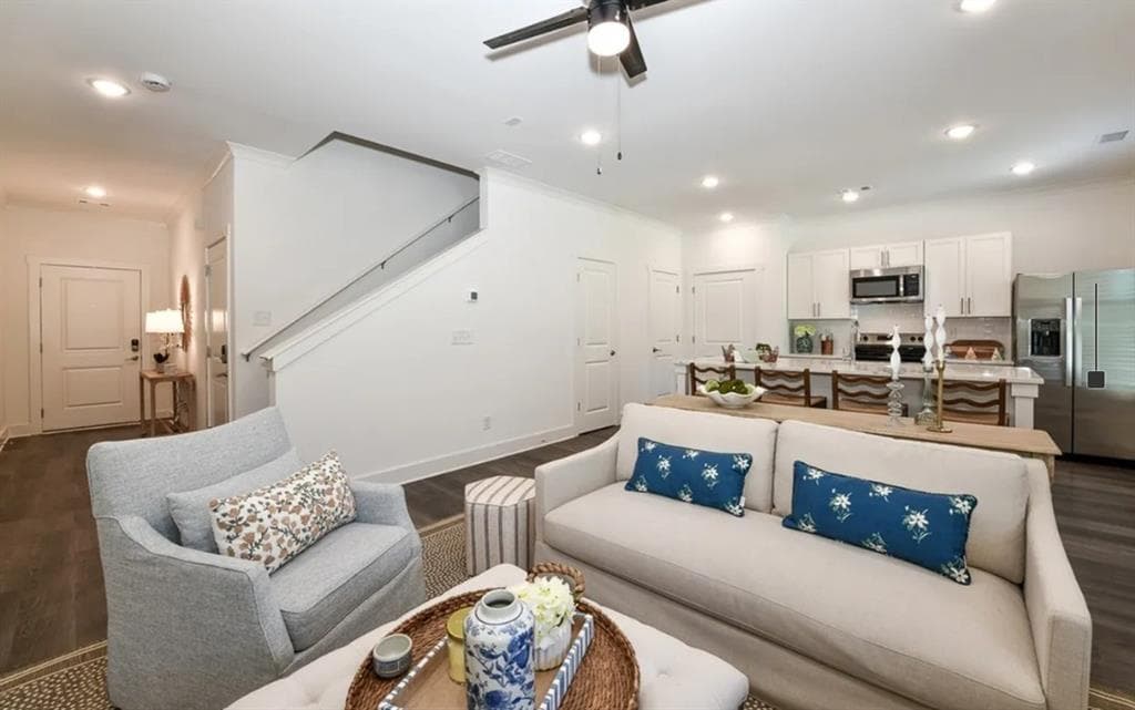 3 bedroom, 3 bathroom, 1,500 sq ft other for rent at 5055 Southwood Road 1504, Union City, GA 30291 for $2,471 a month — photo 5
