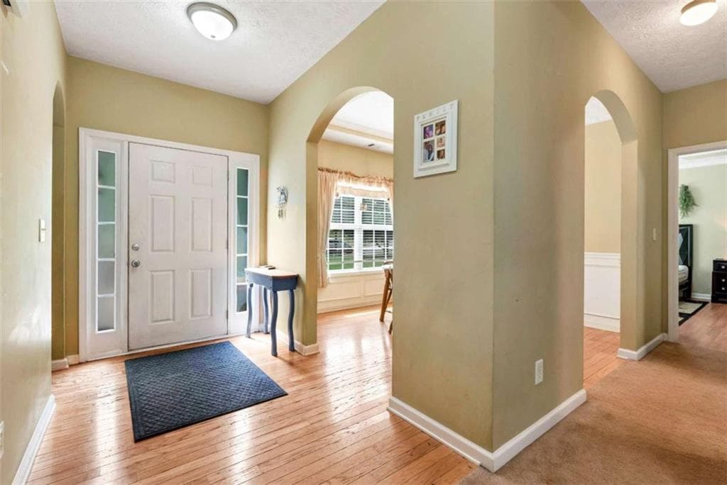 5 bedroom, 4 bathroom, 4,060 sq ft single family residence for sale at 232 Cypress Drive, Jefferson, GA 30549 — photo 3