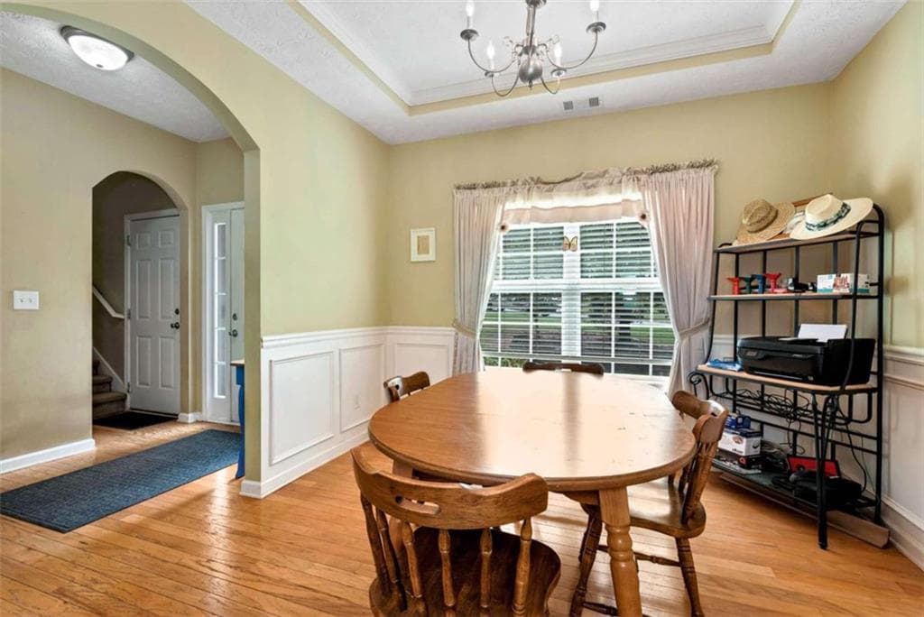 5 bedroom, 4 bathroom, 4,060 sq ft single family residence for sale at 232 Cypress Drive, Jefferson, GA 30549 — photo 4