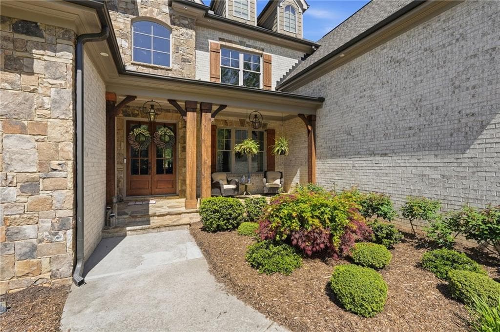 8 bedroom, 7 bathroom, 7,993 sq ft single family residence for sale at 4217 Alba Lane, Buford, GA 30519 — photo 3