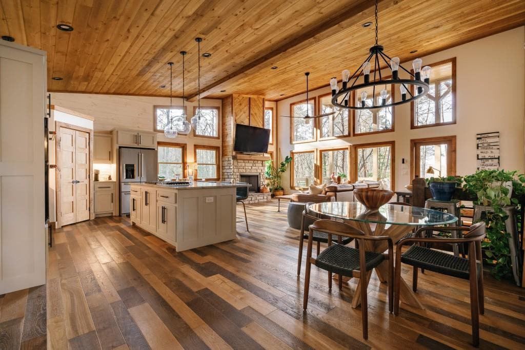 3 bedroom, 3 bathroom, 2,520 sq ft single family residence under contract at 171 Huckleberry Lane, Mineral Bluff, GA 30559 — photo 6