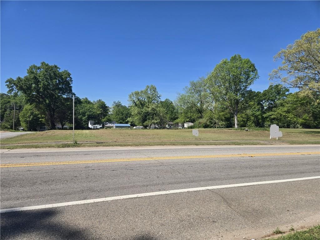 other for sale at 323 Brookwood Avenue, Jackson, GA 30233 — photo 8