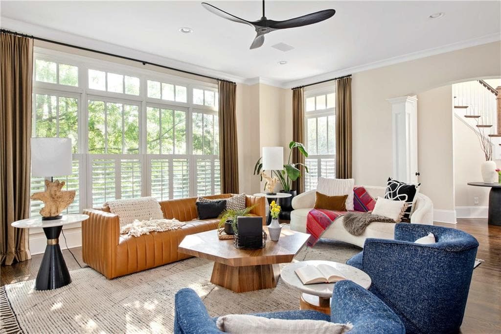 5 bedroom, 4 bathroom, 6,035 sq ft single family residence for rent at 582 Charles Ave, Atlanta, GA 30308 for $13,200 a month — photo 9