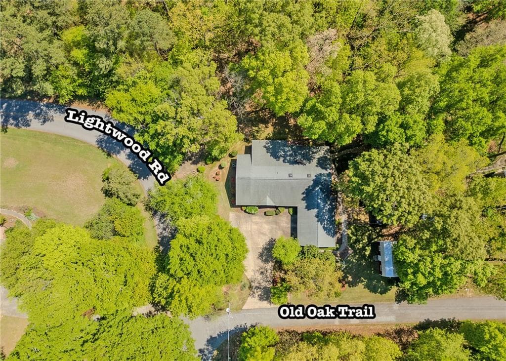 3 bedroom, 2 bathroom, 2,385 sq ft single family residence for sale at 7 Old Oak Trail, Hartwell, GA 30643 — photo 5