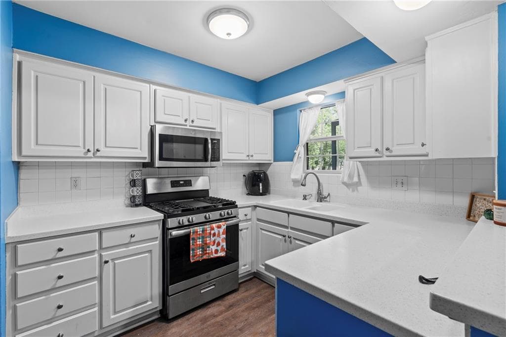 2 bedroom, 2 bathroom, 1,162 sq ft condominium for rent at 547 Picketts Bend Circle, Marietta, GA 30008 for $2,000 a month — photo 8