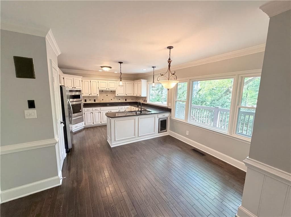 4 bedroom, 4 bathroom, 4,964 sq ft single family residence for sale at 984 Forest Pond Court, Marietta, GA 30068 — photo 9