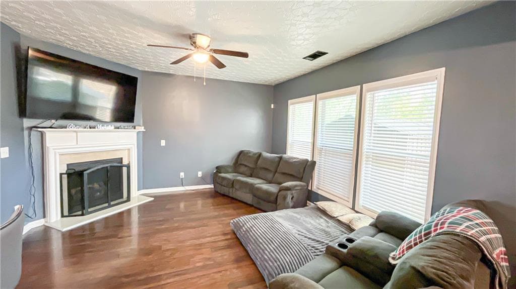 4 bedroom, 3 bathroom, 2,131 sq ft single family residence for sale at 240 Highwind Way, Fairburn, GA 30213 — photo 9