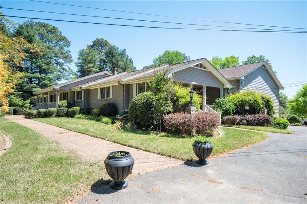 202 Heights Place, Canton, GA 30114 — most recent listing photo