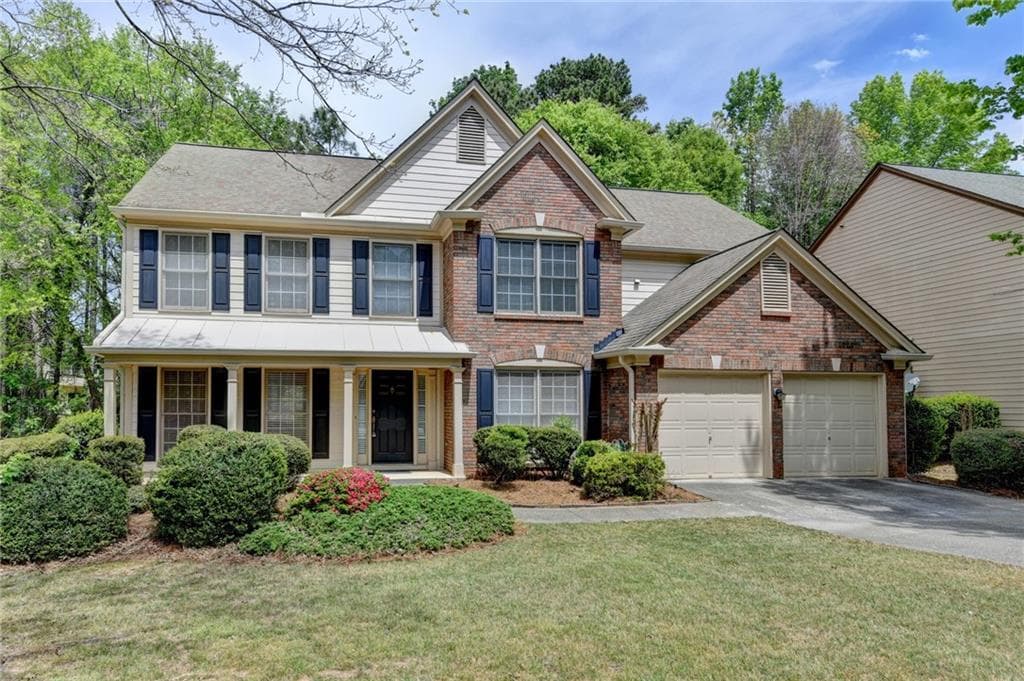 4 bedroom, 3 bathroom, 2,810 sq ft single family residence for rent at 6535 Ganton Drive, Duluth, GA 30097 for $3,580 a month — photo 2