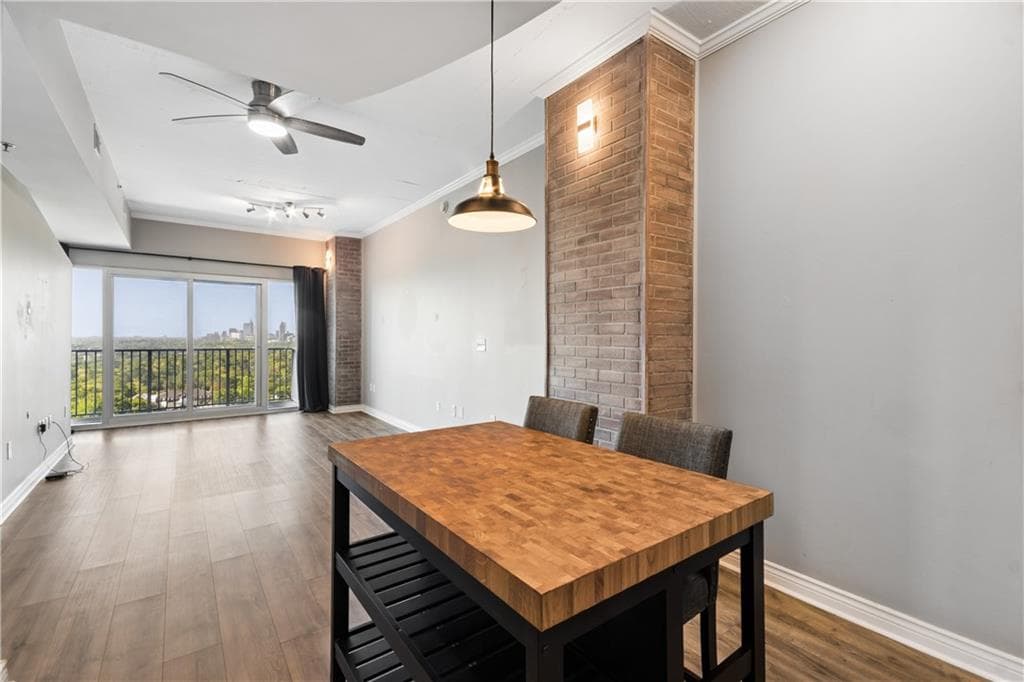 1 bedroom, 1 bathroom, 797 sq ft condominium for sale at 250 Pharr Road 1716, Atlanta, GA 30305 — photo 7