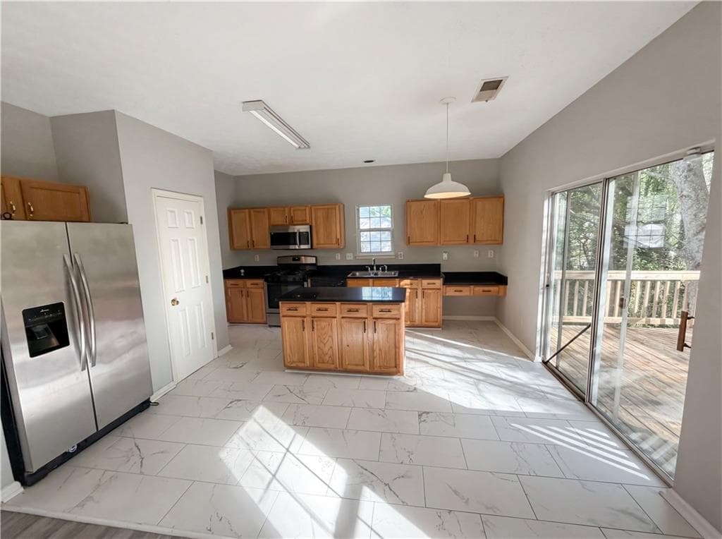 4 bedroom, 4 bathroom, 2,971 sq ft single family residence for sale at 403 Clearstream Lane, Austell, GA 30168 — photo 10
