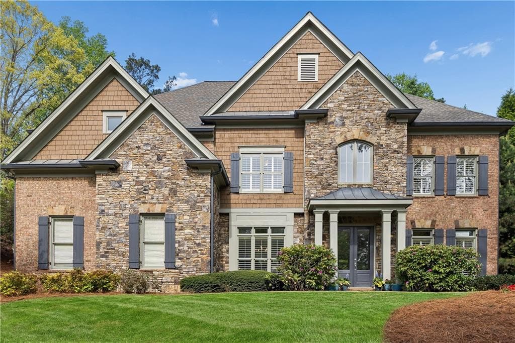 325 Plantation Way, Roswell, GA 30075 — most recent listing photo
